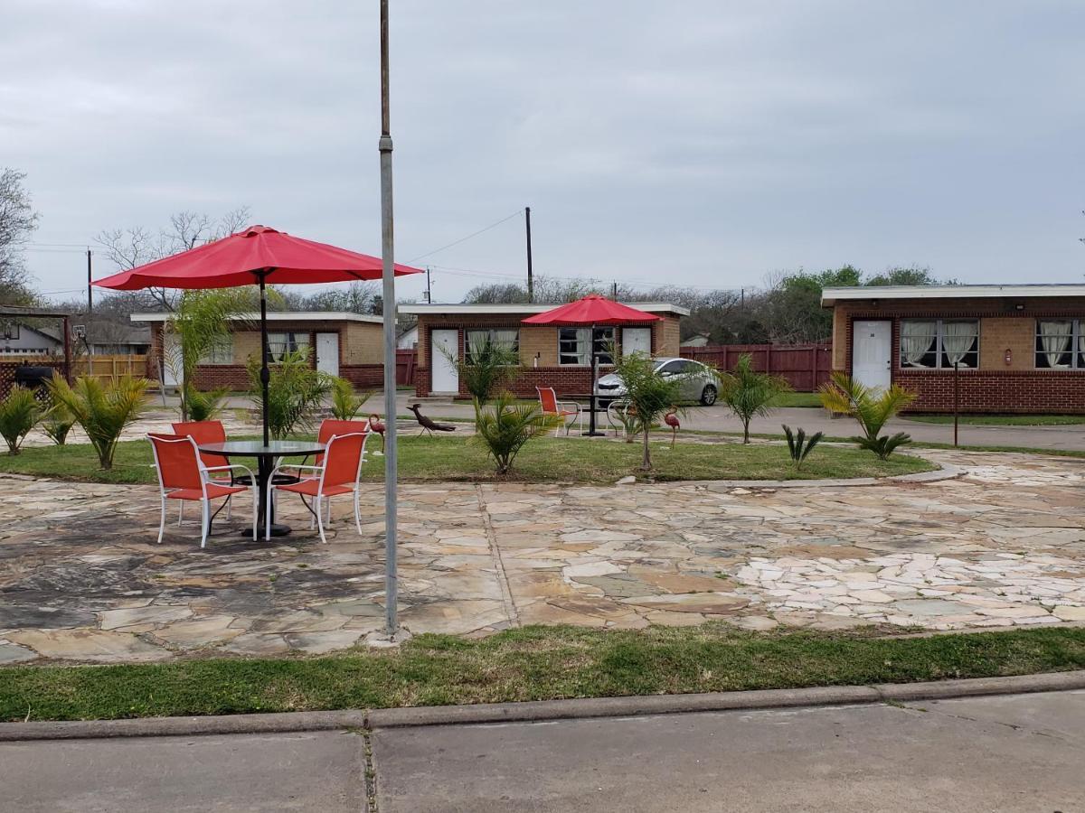 Gulf Crest Motel フリーポート エクステリア 写真